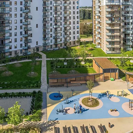 Baltic Elegance With Parking By Renters Prestige