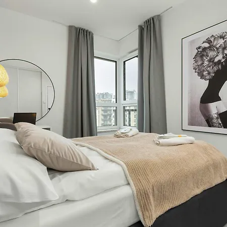 Baltic Elegance With Parking By Renters Prestige Gdansk